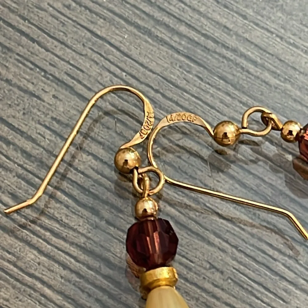Vintage 14kt Gold Filled Faux Pearl & Purple AB Dangle Earrings